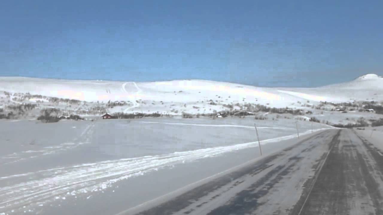 arctic-winter-way-Båtsfjord-Veines-North-Norway