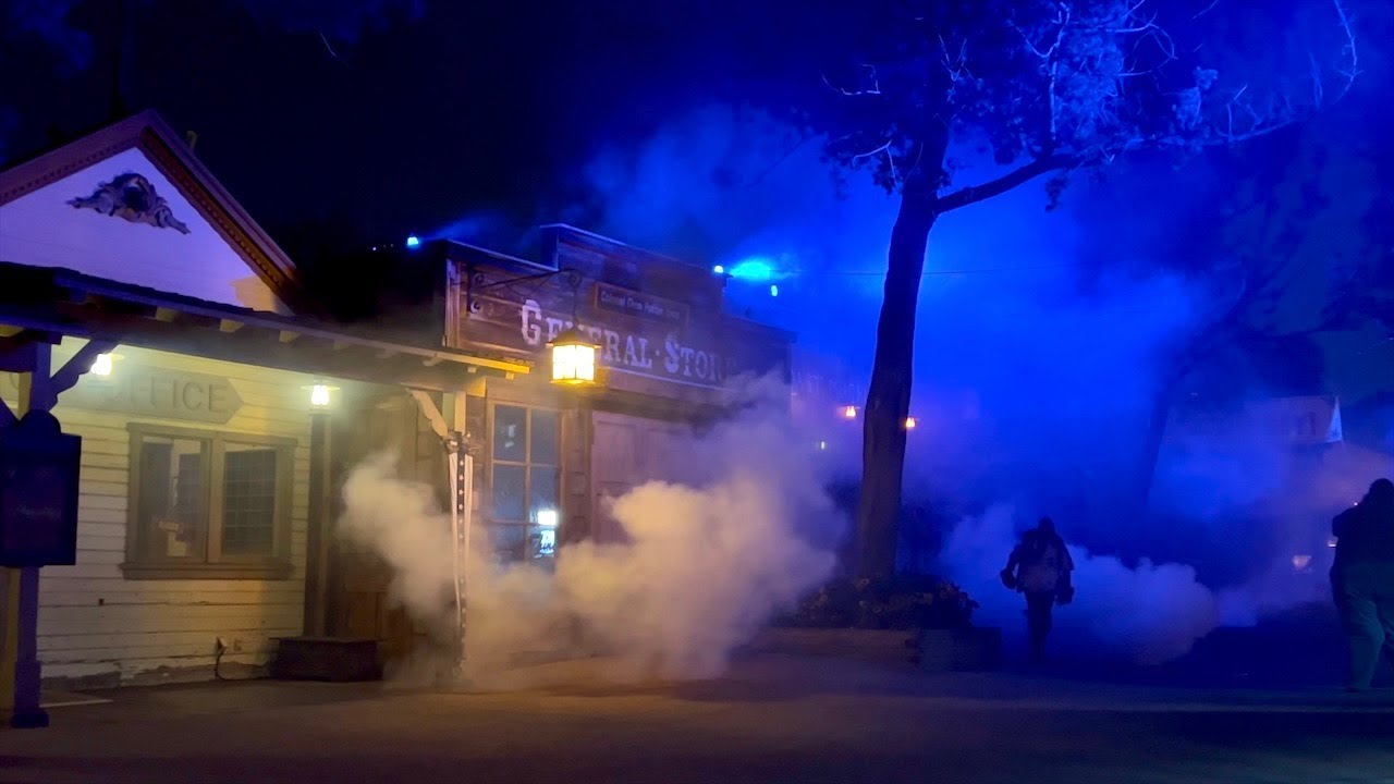Ghost Town Streets Scare Zone 4K HDR | Knott's Scary Farm (2023)