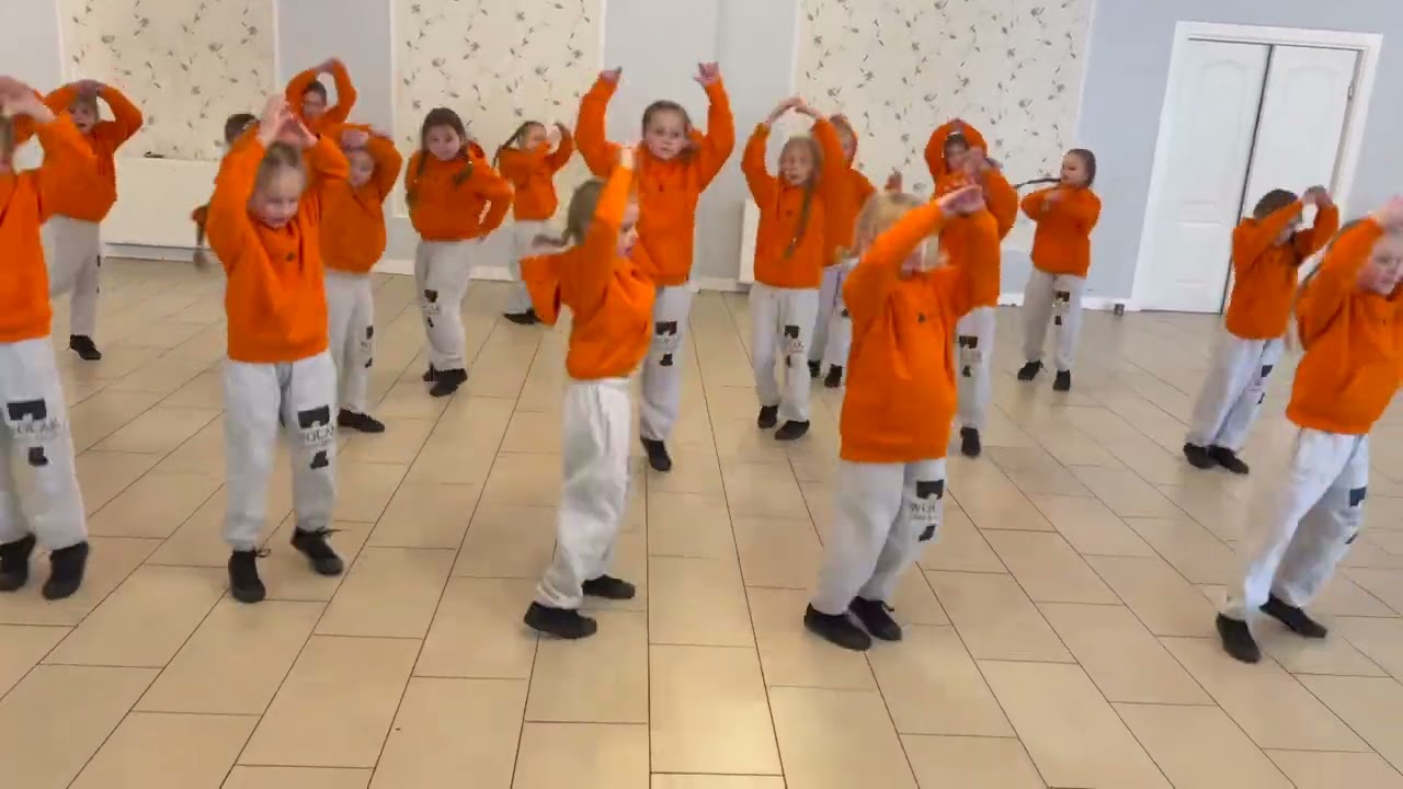 Hip-hopowe szaleństwo - Fruciaki/ Disko robaczki/ hip-hop dla dzieci