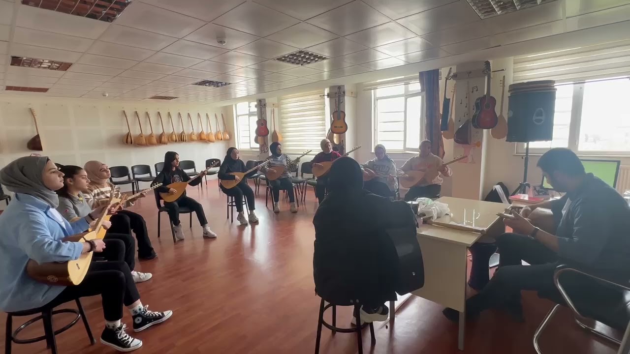 Bağlama Ekibimiz ile Uzun ince bir yoldayım