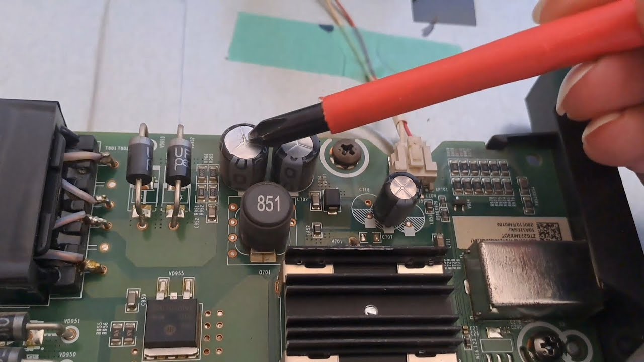 REPARACIÓN DE SMART TV HISENSE 50A6G | Encendido intermitente, se apaga a los pocos minutos 