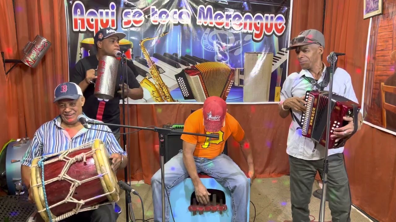 (Rafelito Polanco) Merengue Típico con Marimba y Don Ramón en la Tambora.