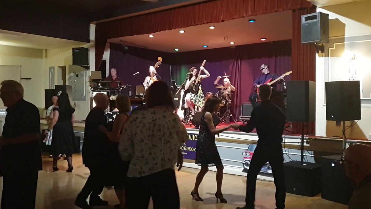 The Del Sharrons @ Middlewich RnR Club - End & Encore