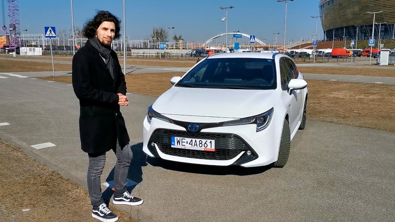 Samoch&oacute;d, kt&oacute;ry podbił świat, czyli Toyota Corolla XII gen. 1.8 Hybrid - Pajka Prowadzi