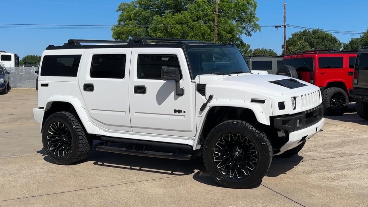Hummer H2 Luxury 2008 года — белый пакет StormTrooper
