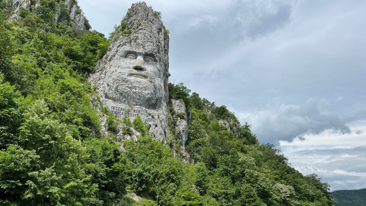 CHIPUL LUI DECEBAL - CAZANELE DUNARII Walking Tour  2022