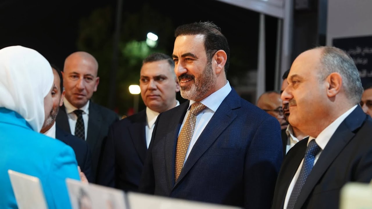 وزير الصناعة والمعادن البروفيسور خالد بتّال النجم يزور معرض بغداد الدولي في دورته التاسعة والأربعين
