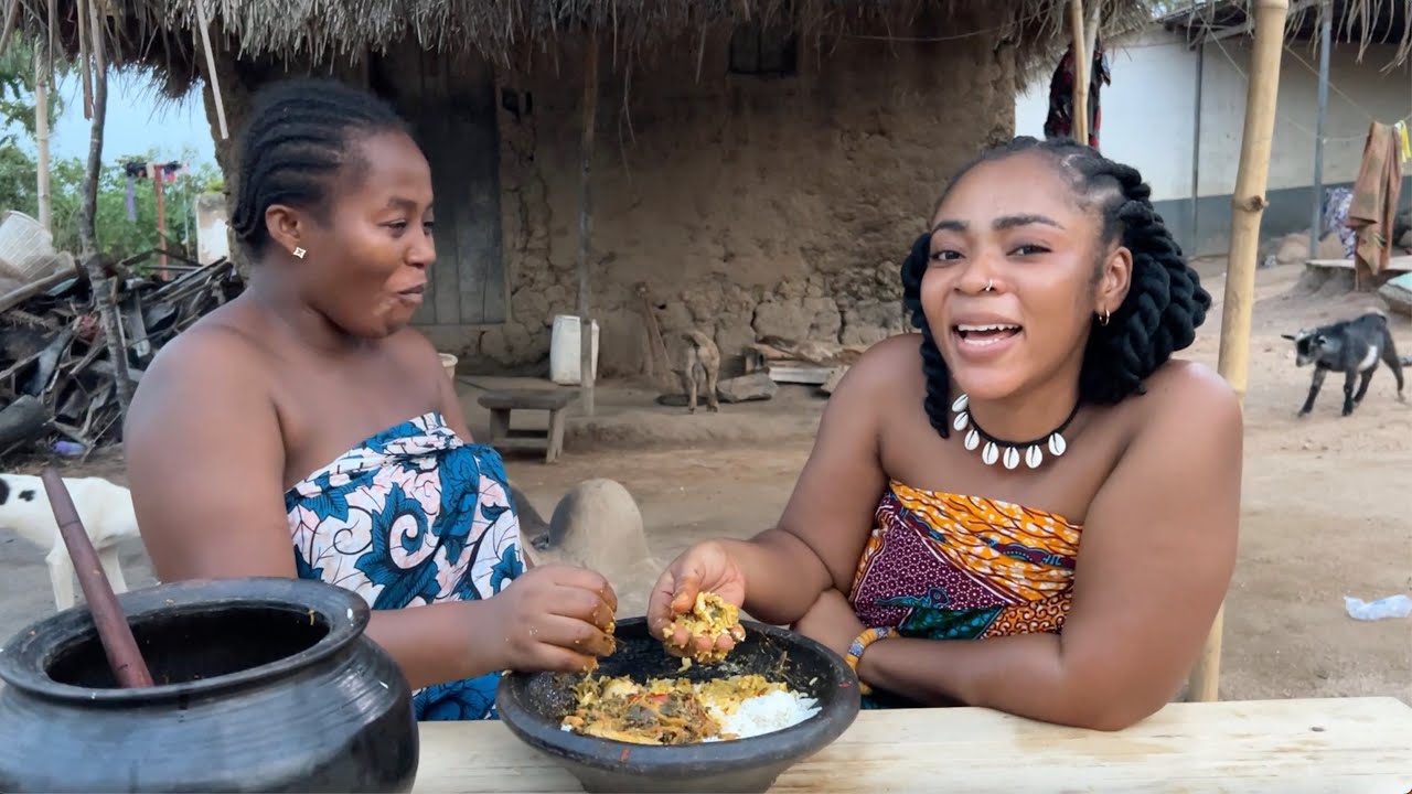 Cooking Taro\ Kontomire leaves Stew | HEALTHIEST African Village FOOD in Ghana