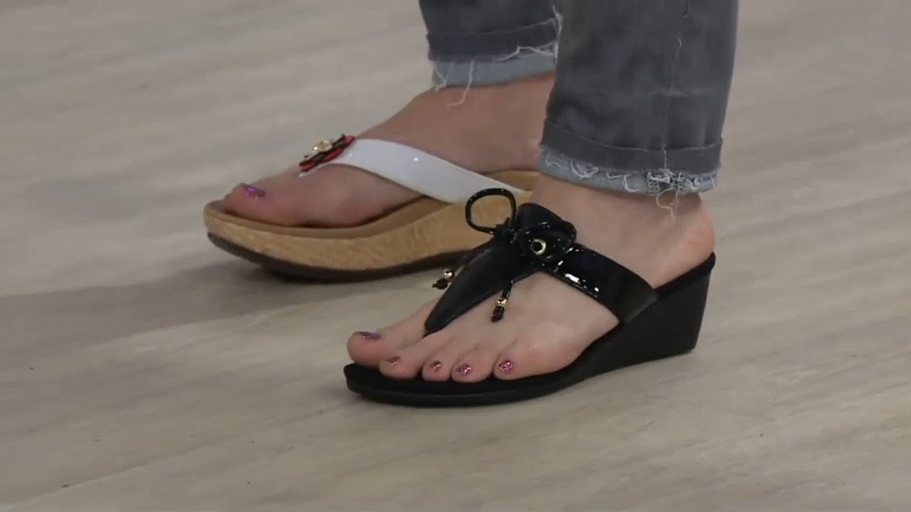 Sharon Faetsch - Stephanie Vincent - Britney Kellem - Kylene Yee Stevens - QVC Feet Close Up 579