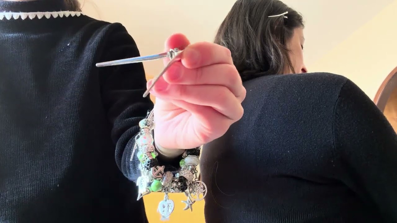 #asmr #aunt #relax #hair #soft #touch 