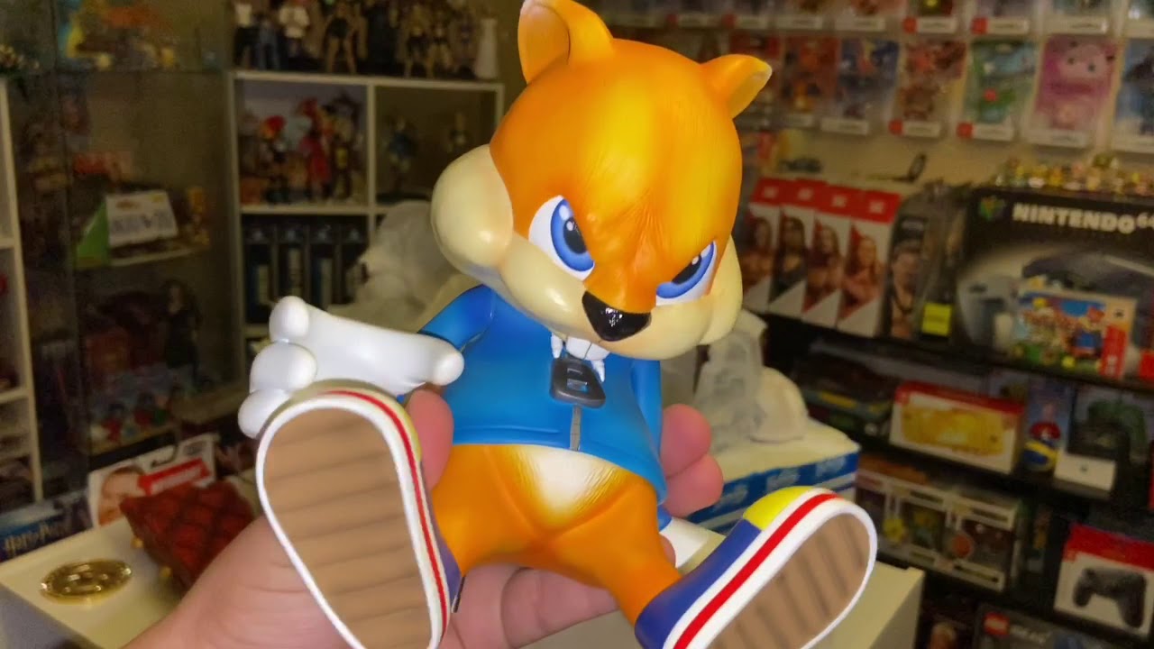 Conker Bad Fur Day First 4 Figures Statue Unboxing