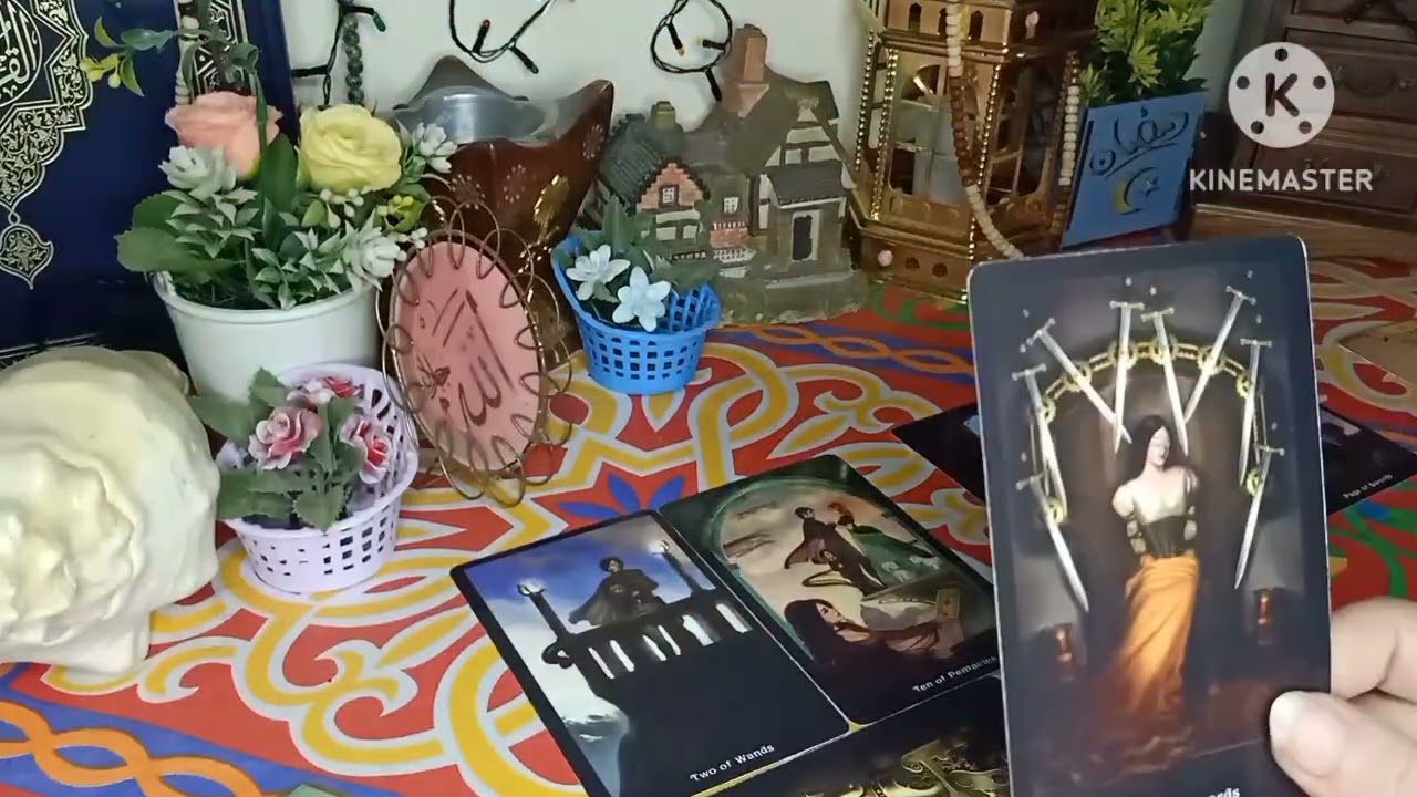برج الميزان 😘 قراءه عن حبيبك المبتعد او المنفصل عنك 😘 ضعيف مهزوم فبعدك بيتحسر علي ايامك هيتصل يشفي ق