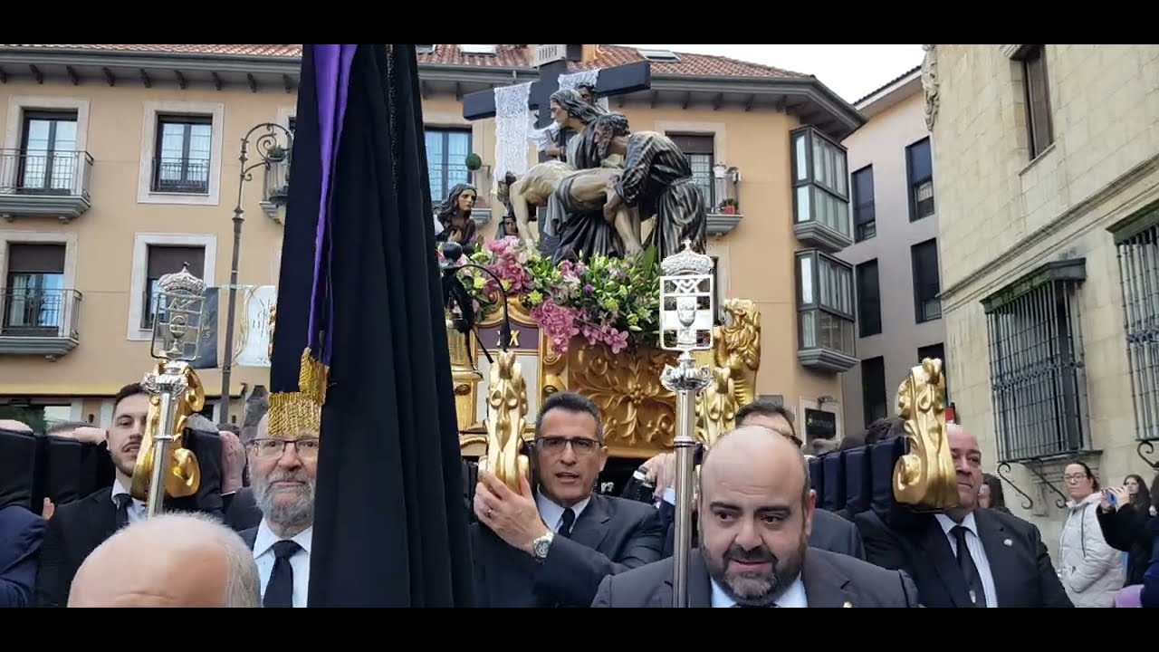 Procesión Completa 80 Aniv. Descendimiento de M. y V.-A.M. D.N. de Jesús Nazareno León 22/2/25(2/4)