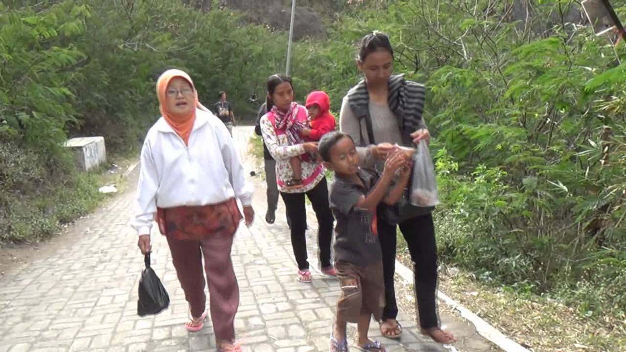 SEJUKNYA WISATA GUNUNG KELUD 2013