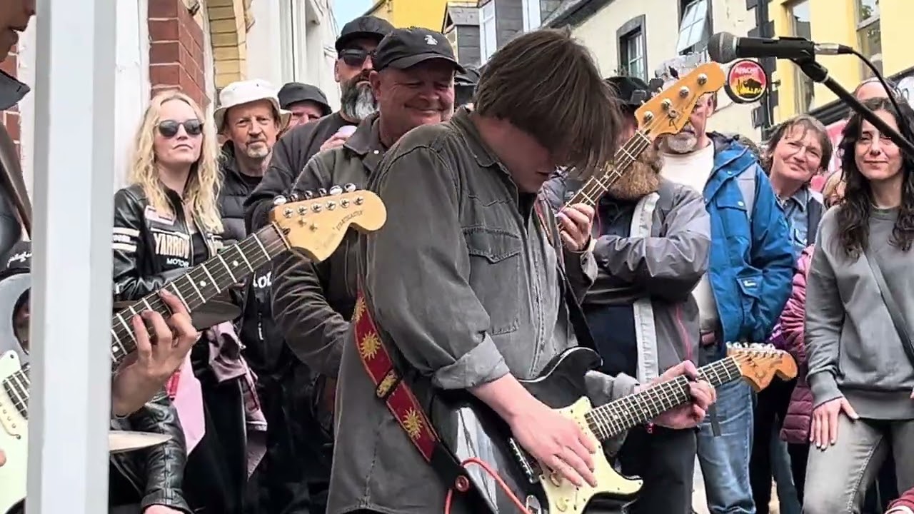 RORY GALLAGHER INTERNATIONAL TRIBUTE FESTIVAL in Ballyshannon - Tattoo'd Lady