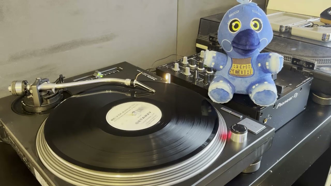 7th District Inc. - Getaway (Classic Anthem Long Version) [2000] [vinyl rip]