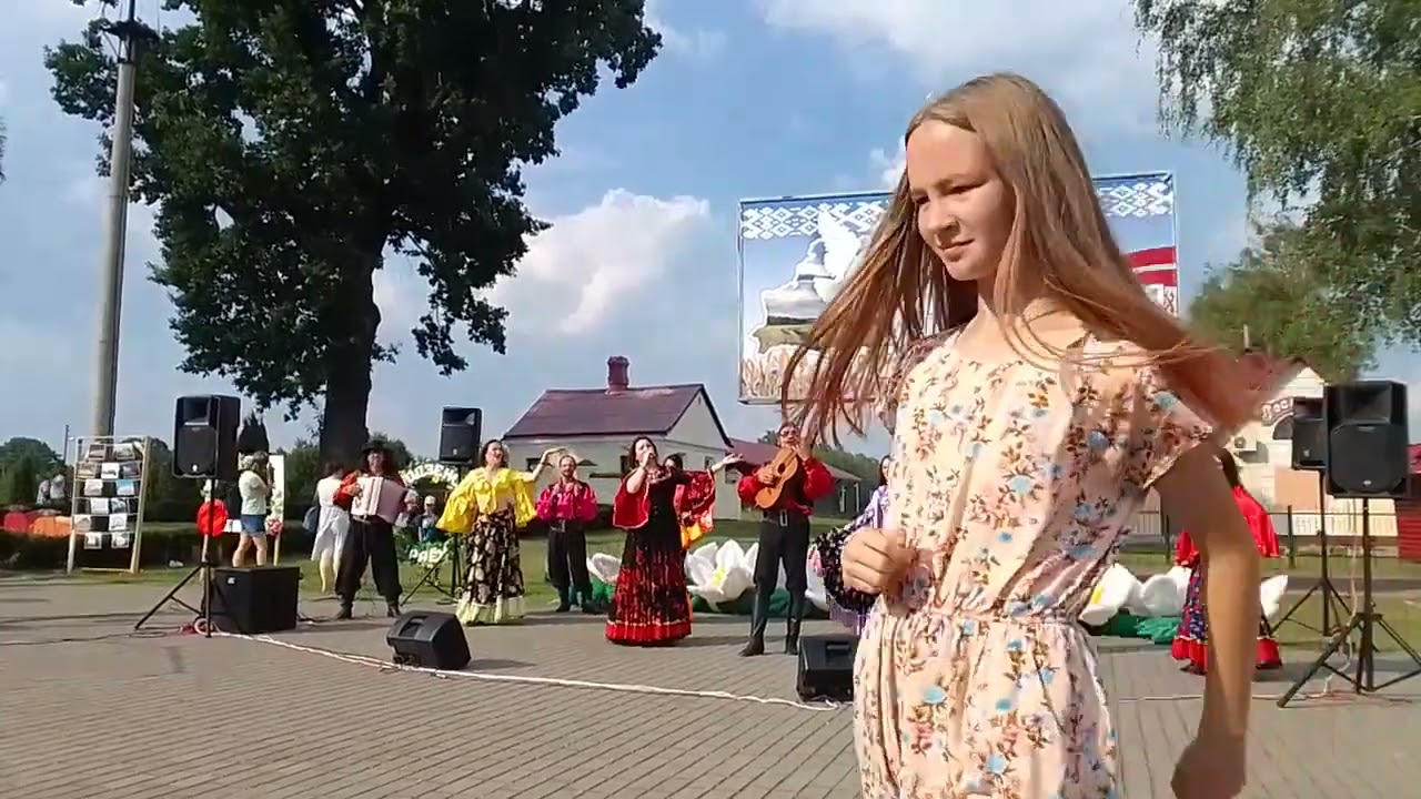 Ансамбль Рада на Празднике вокзала в Поречье 06.08.2023