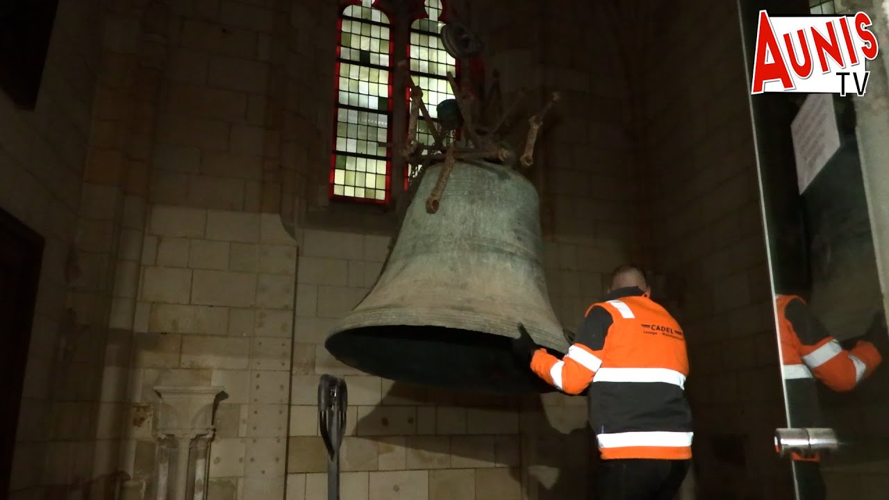 La Rochelle. Les cloches de l'église Saint Sauveur partent en voyage