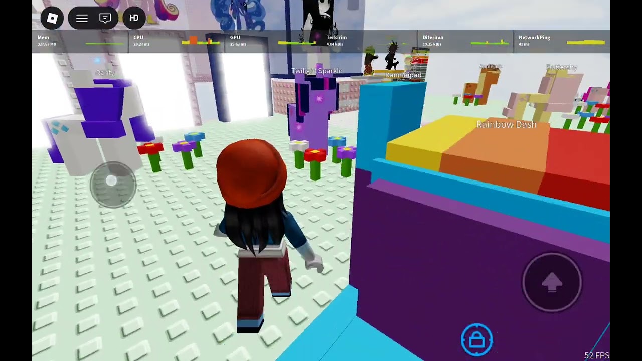 Main little pony di Roblox dan scary peu dari Meksiko 