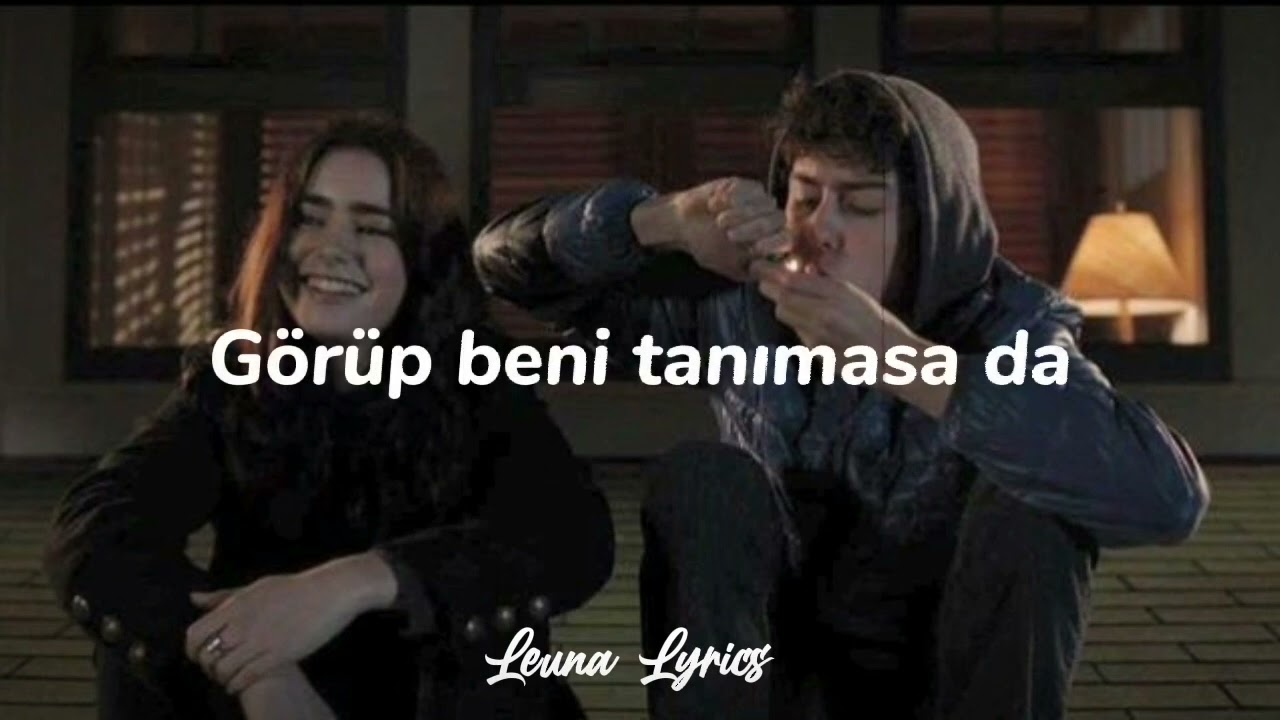 Hünkar Göksu - Kafa Duman (Lyrics)