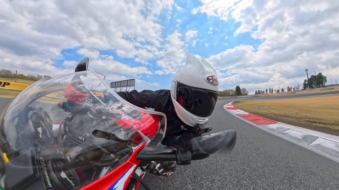 バイクでF1が走ったコースが走れる！富士スピードウェイの花火大会イベントが最高すぎる！！【富士花火2025】
