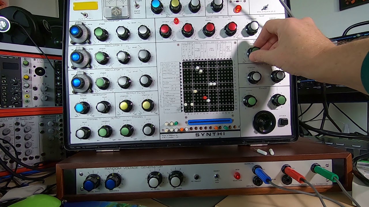 Super rare EMS Random Voltage Generator playing EMS Synthi AKS from 1973