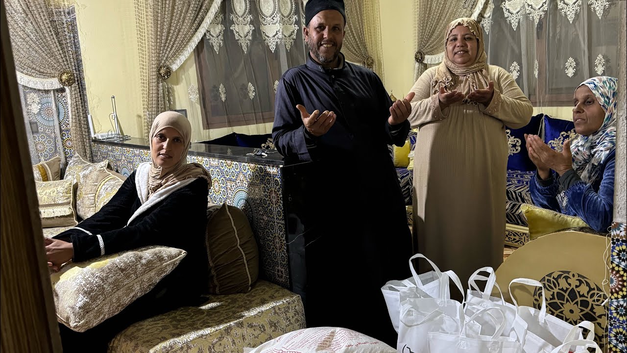 رحنا فرحنين مقدنا فرحة الله يجعلها صدقة مقبولا يارب🤲 الله يعطينا يعطيكم باش نديرو خير فسبيل الله 🥹