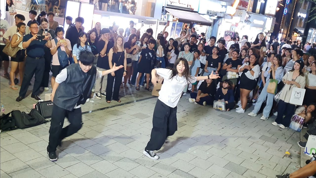 [STREET ARTIST] YU KAGAWA & HYOJIN. INTERACTIVE HONGDAE BUSKING. 230814.