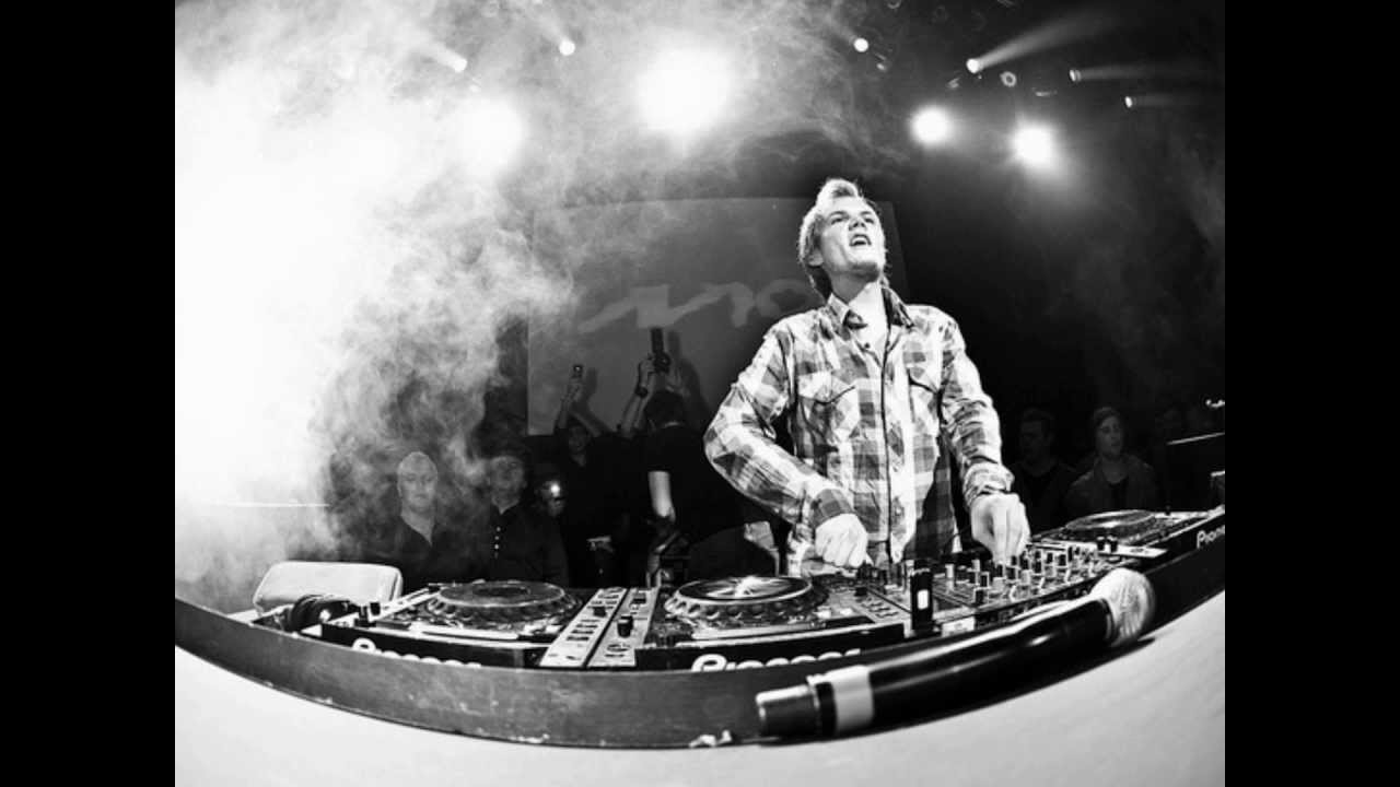 Avicii - ID vs. Ruthanne - All You Need is Love