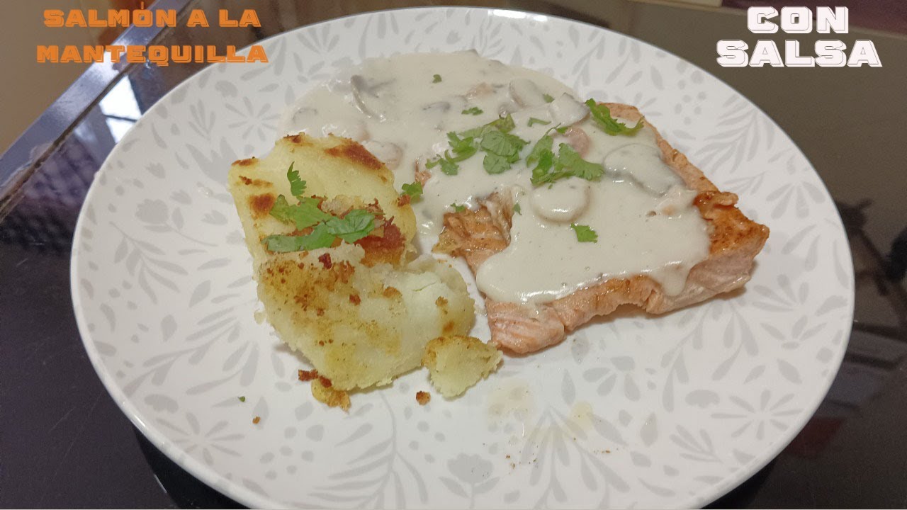 Salmón a la mantequilla con salsa mar y tierra