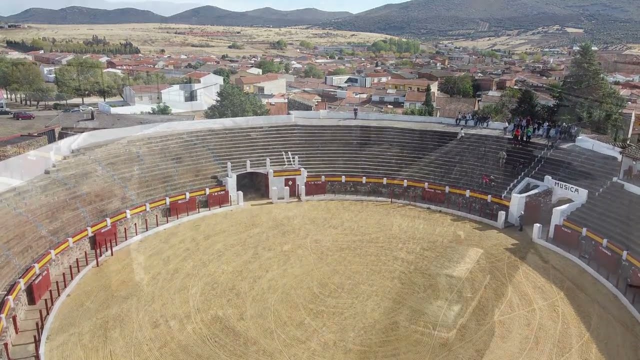 De castillo de Mortara a Plaza de toros de Piedrabuena