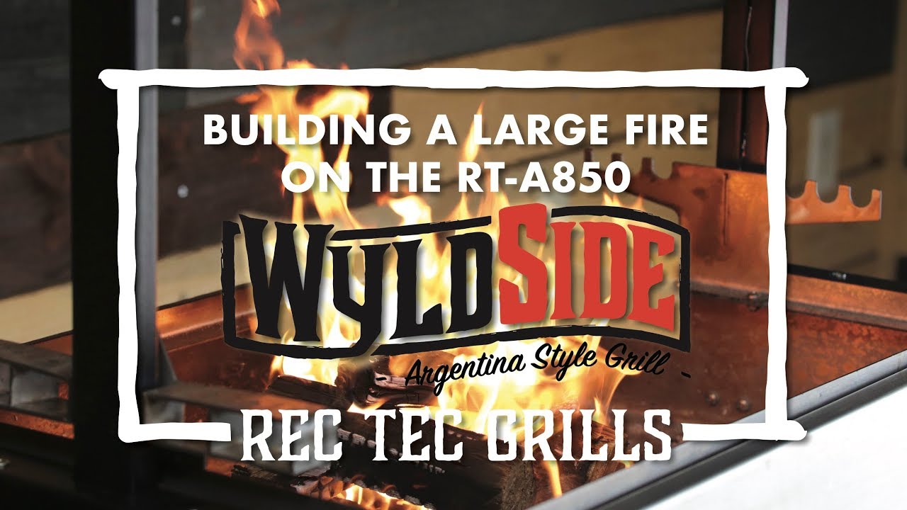 Building a Large Fire on the RT-A850 WyldSide | REC TEC Grills