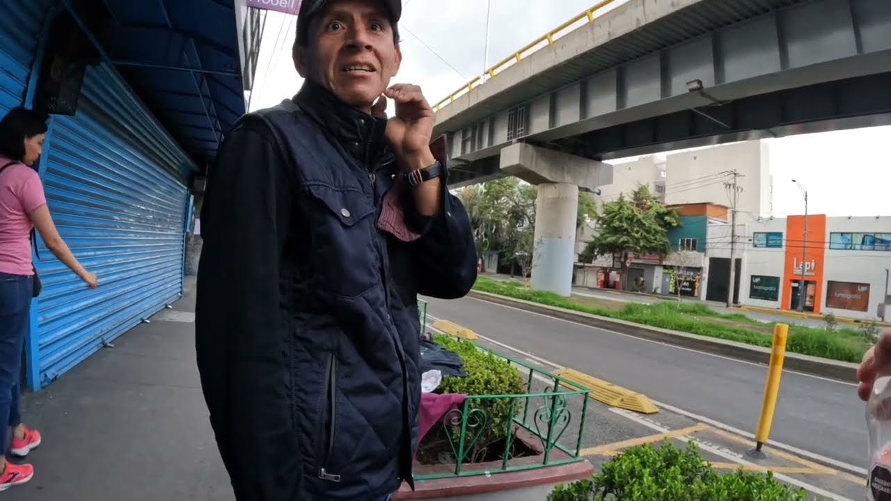 Broma a desconocidos?