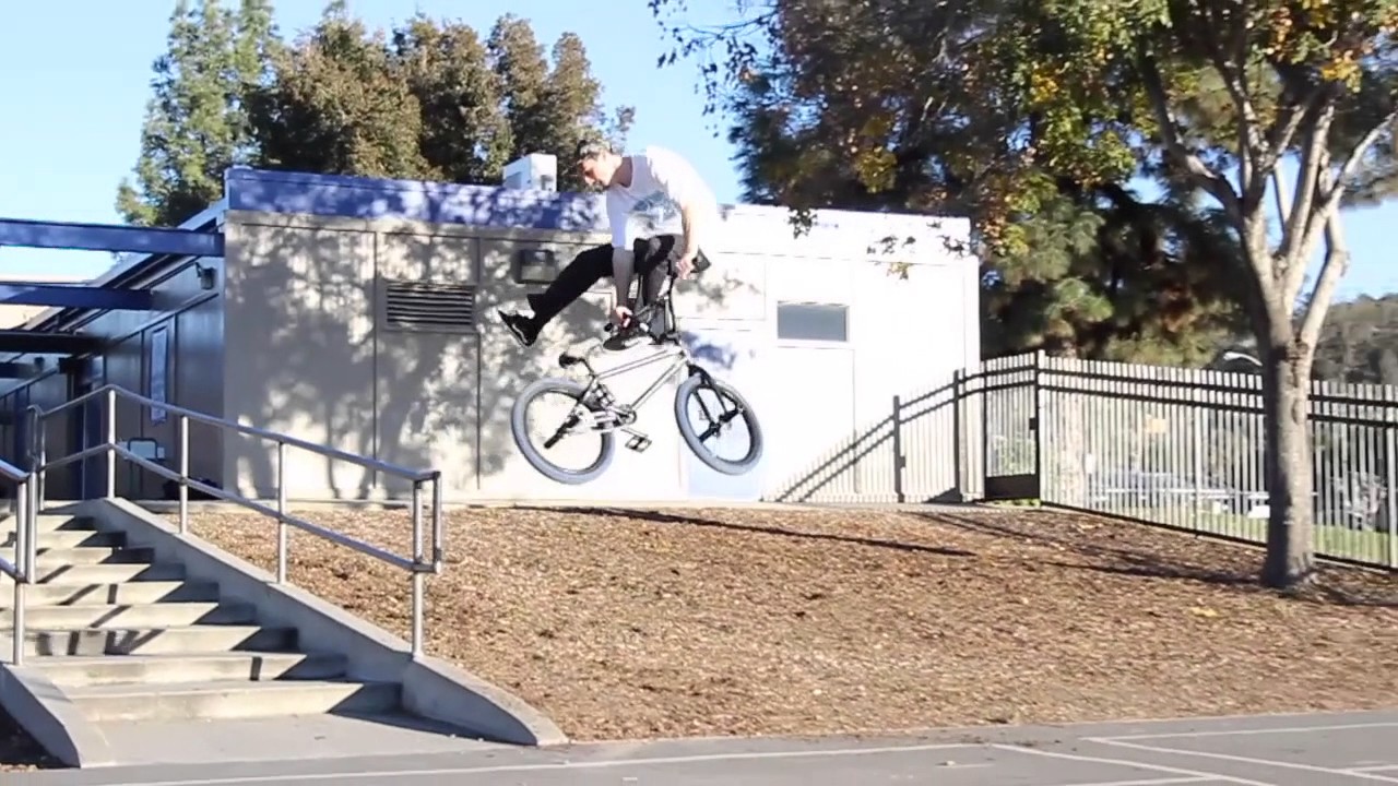 BMX / ALEC SIEMON FOR SUNDAY BIKES