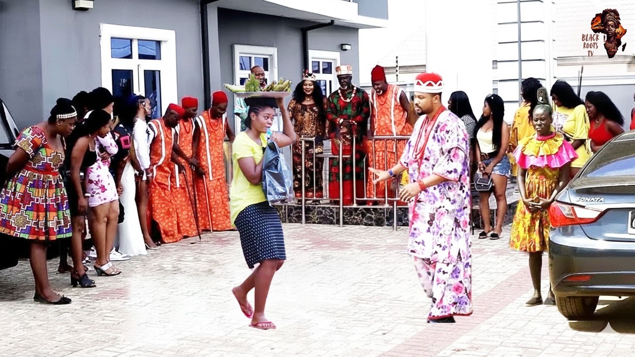 She Came To Sell Fruit On D Bride Selection Day When D Prince Chose Her As His Wife-Nigerian Movies