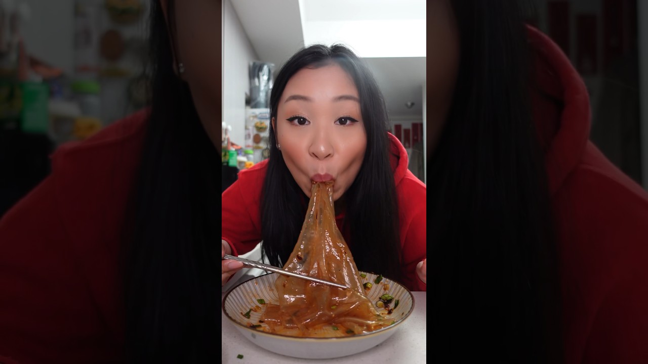 XXL mung bean noodle&hellip;#spicyfood #chilioil #noodle #mungbean