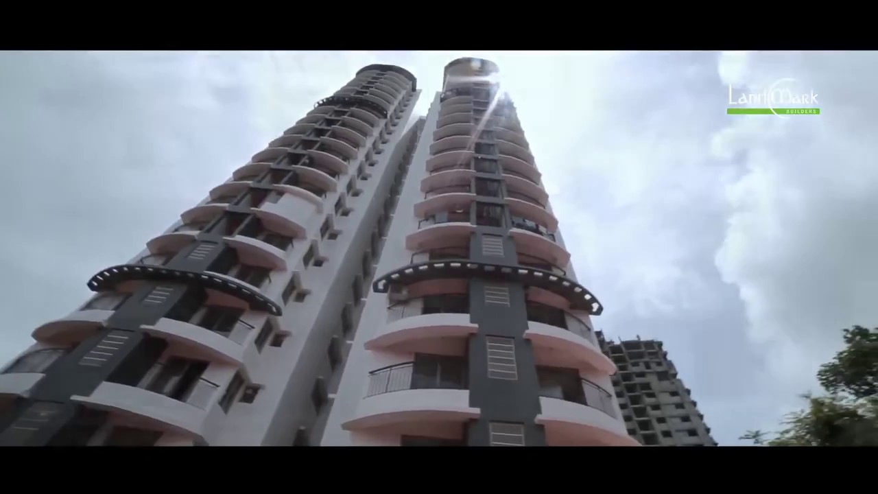 Pilaster at Landmark World
