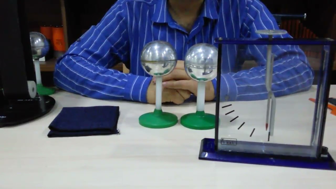 charging by Induction 2 sphere -باردار کردن به روش القا - دو جسم
