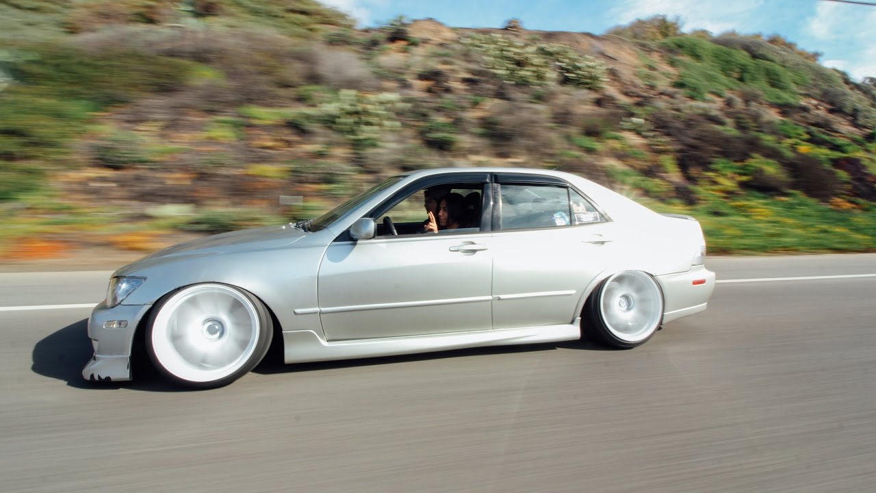 IS300 Freeway Scraping! - SuperCar Sunday