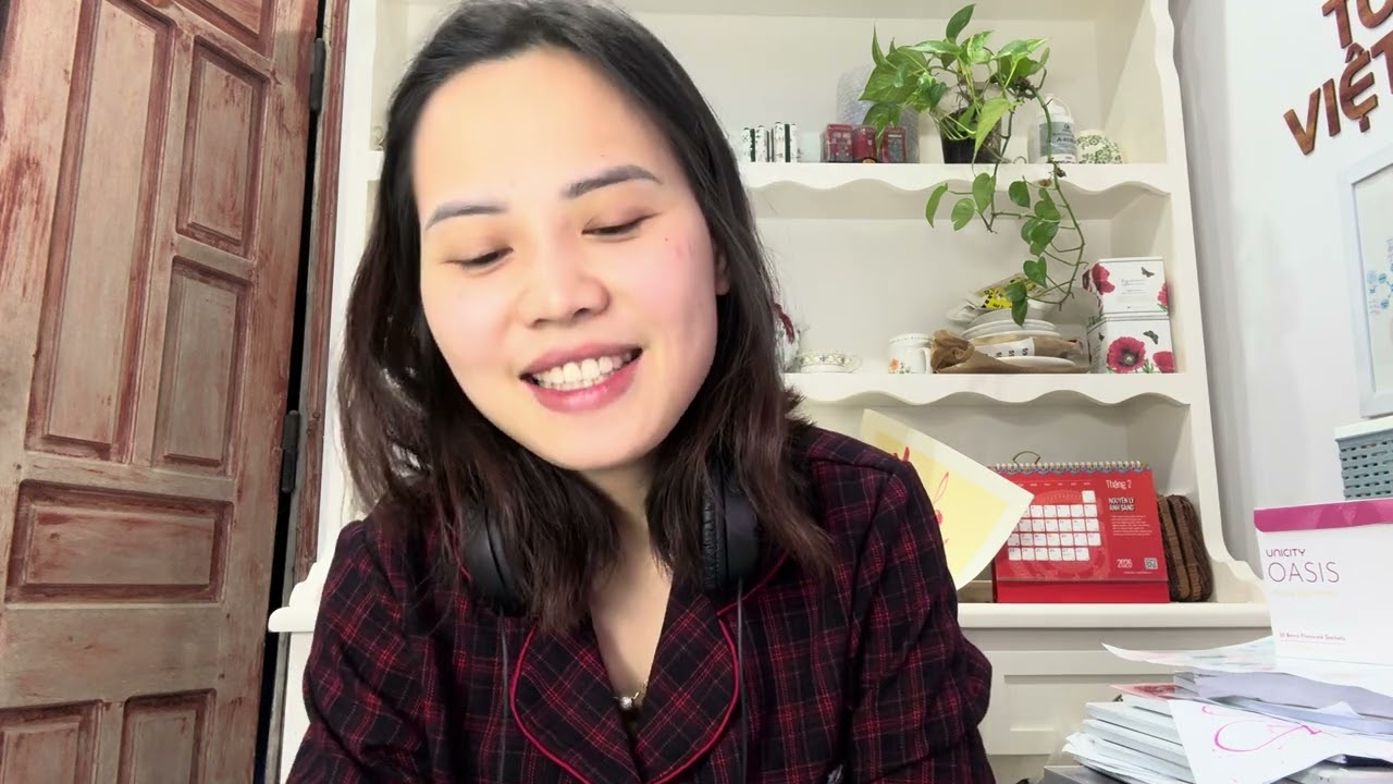 131/10.000 BHTĐNR Lê Thị Thuỳ: Ứng dụng tính không, bao dung và Trân trọng biết ơn vào cuộc sống 