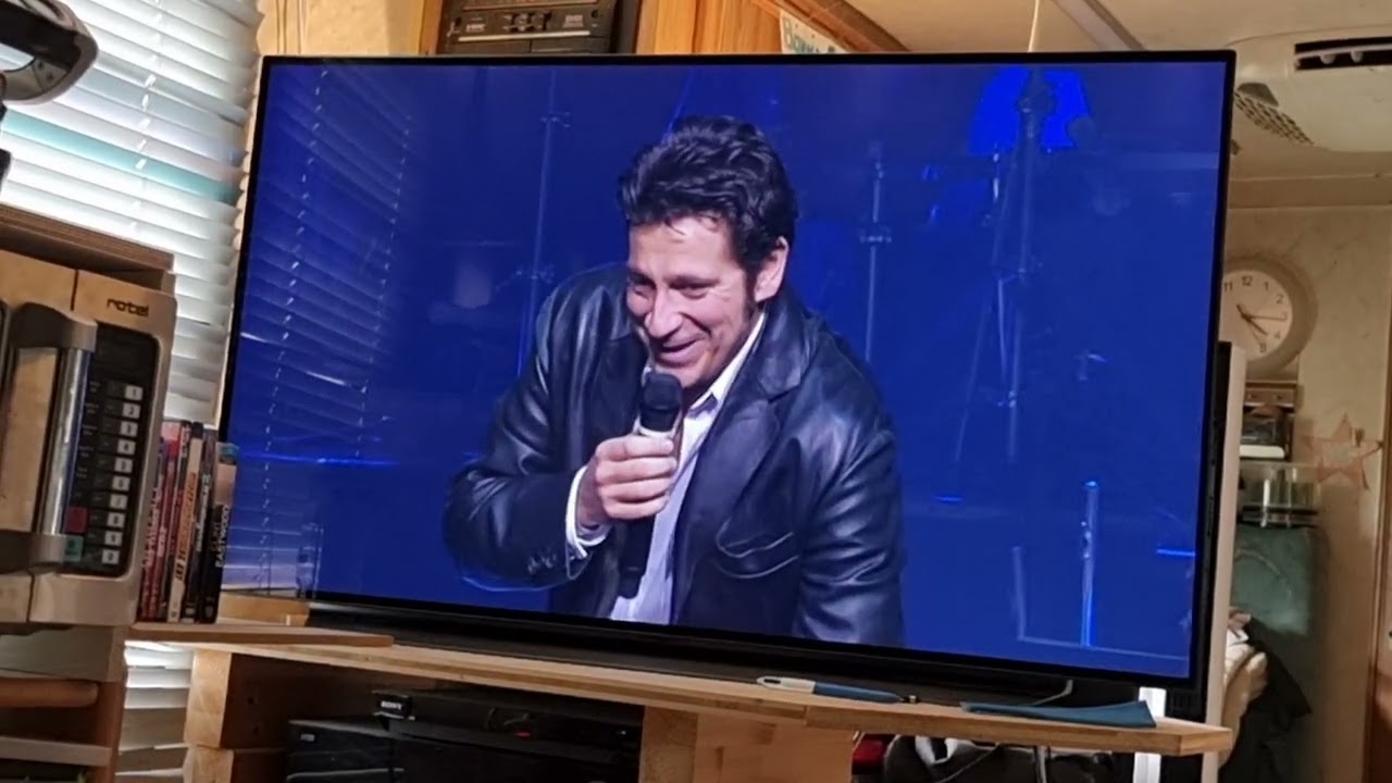 Laurent Gerra 2007 - Extrait 8 Johnny