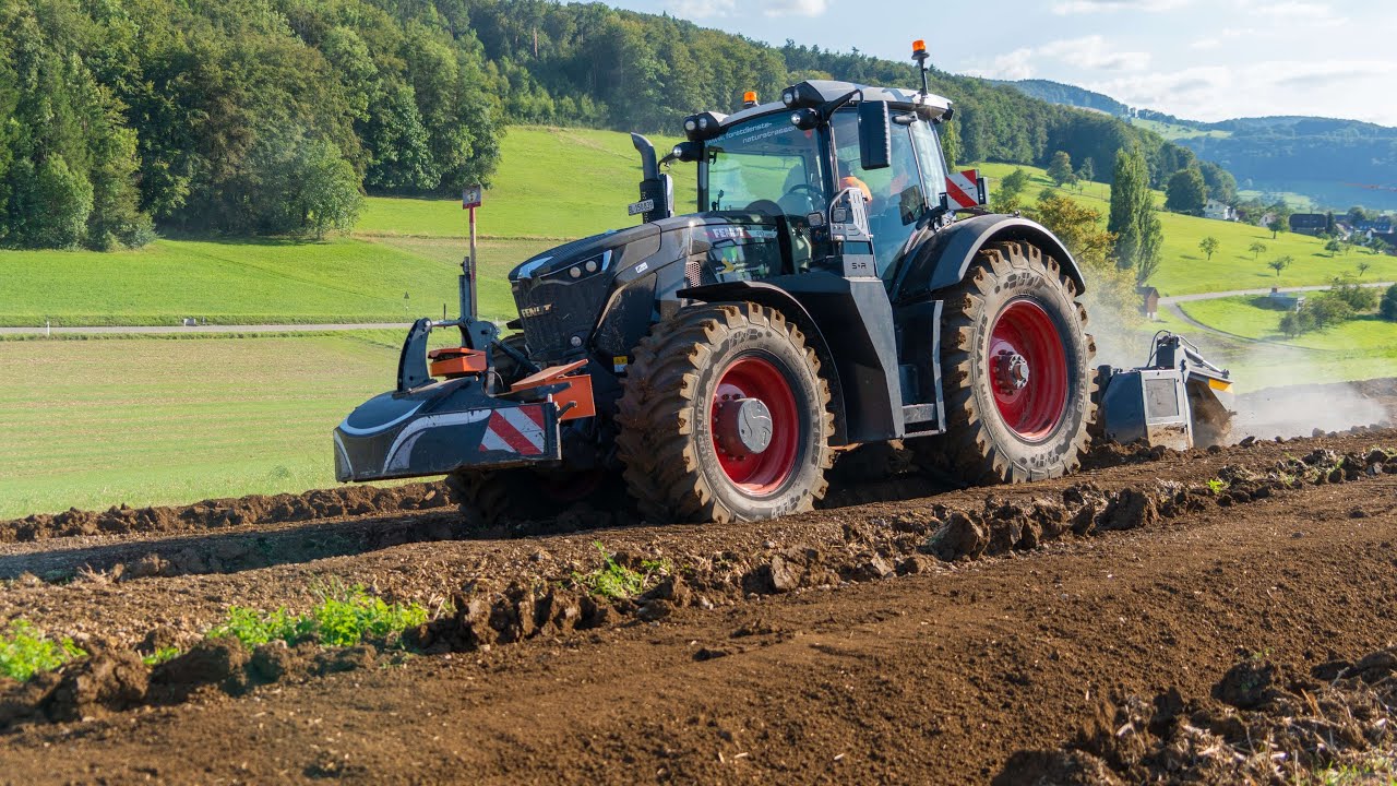 Fendt 942 Vario mit Steinfr&auml;se / Gigant braucht seine 420 PS!