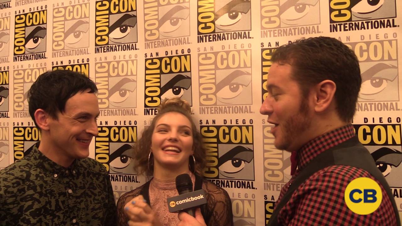 Robin Lord Taylor & Camren Bicondova Talk Upcoming Season of Gotham at SDCC 2016