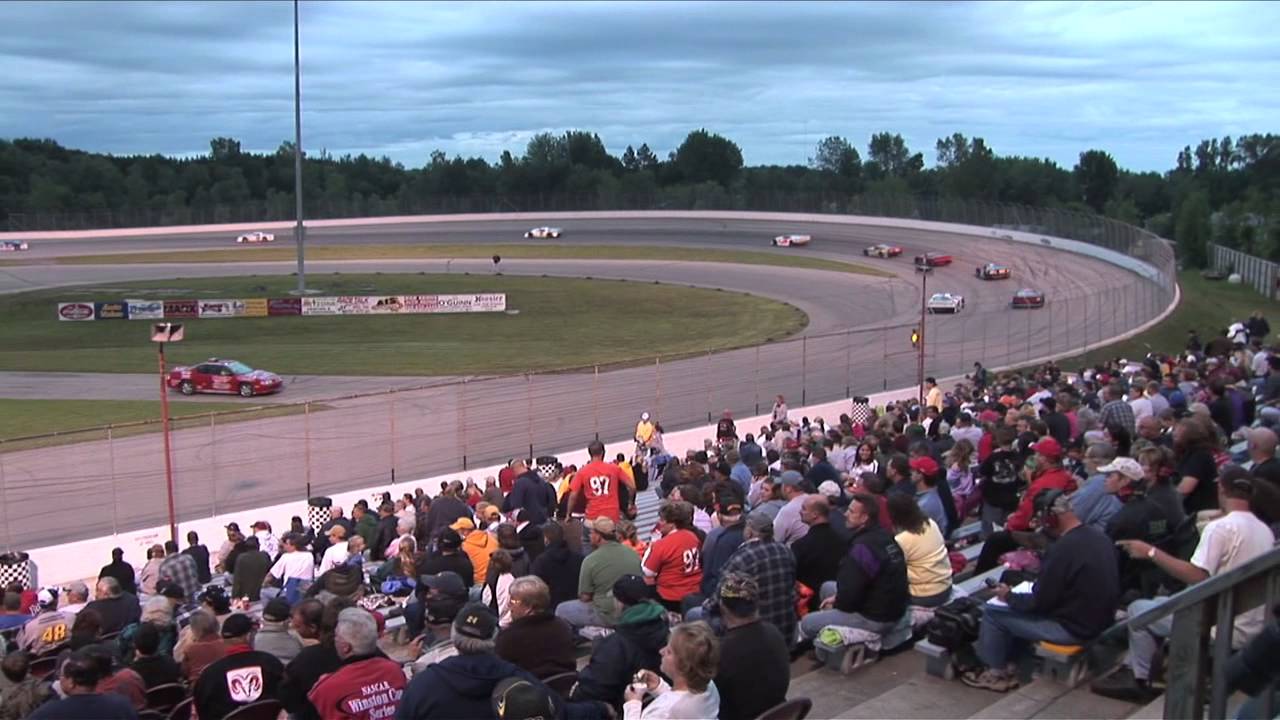 Dixie Motor Speedway  June 17, 2005