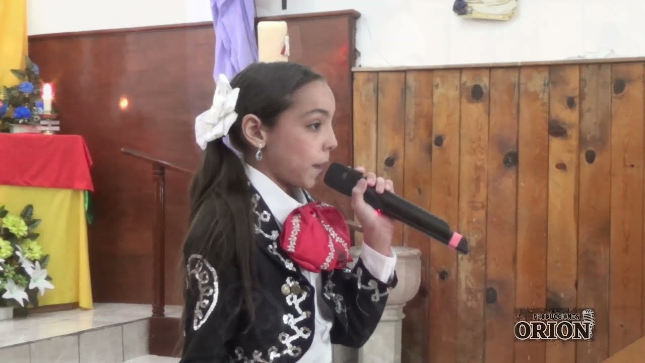 EL TRECE DE MAYO, canto. (Cover) A la Virgen de F&aacute;tima