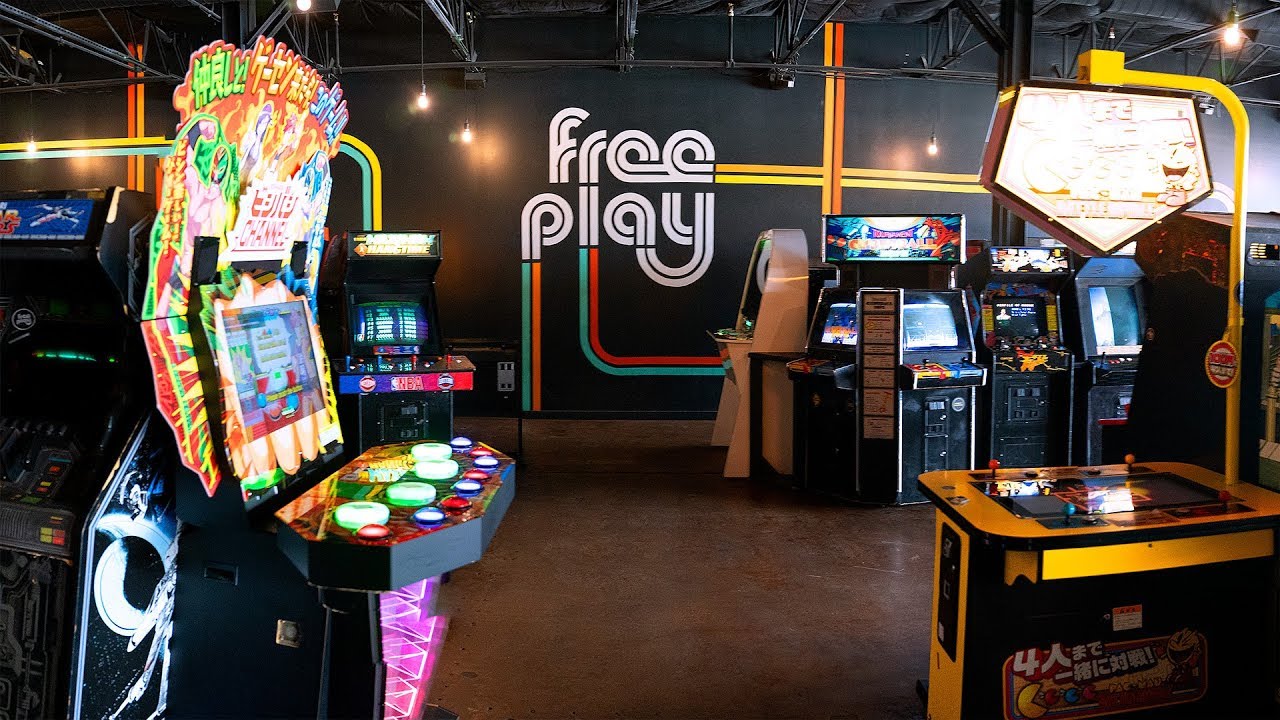 Free Play Richardson - Full Retro Arcade Tour!