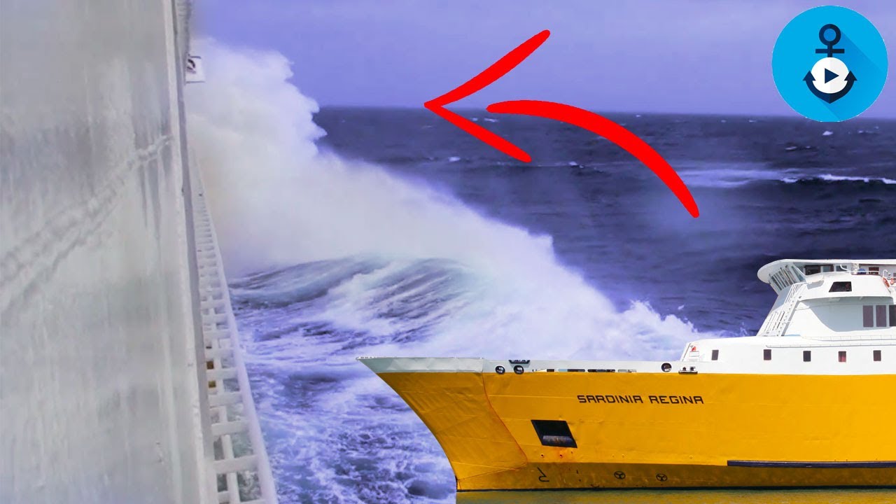 Sul traghetto con mare mosso, audio da sentire!