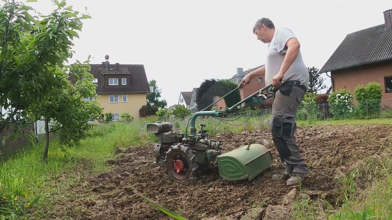 Irus U1200 K Kürbisbeet  Hacken