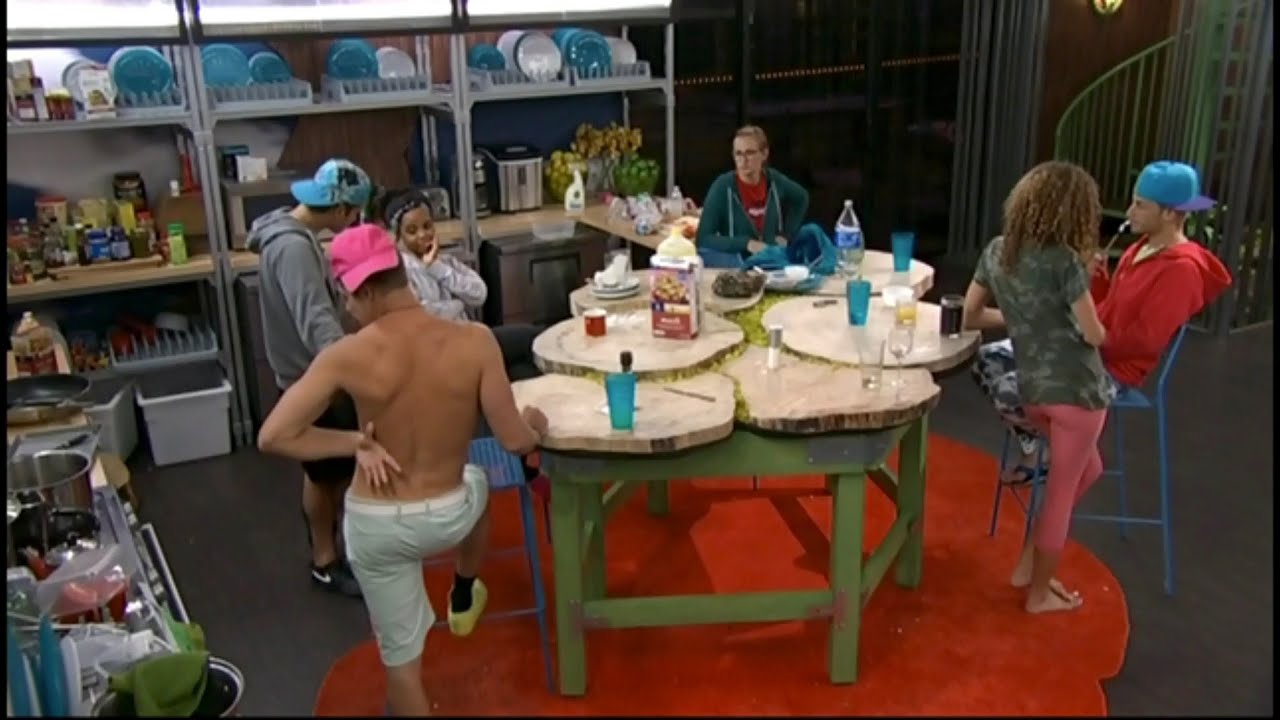 7/05 4:55am - Cody Says He & Zach are a Bromance and Zach & Frankie are a Showmance