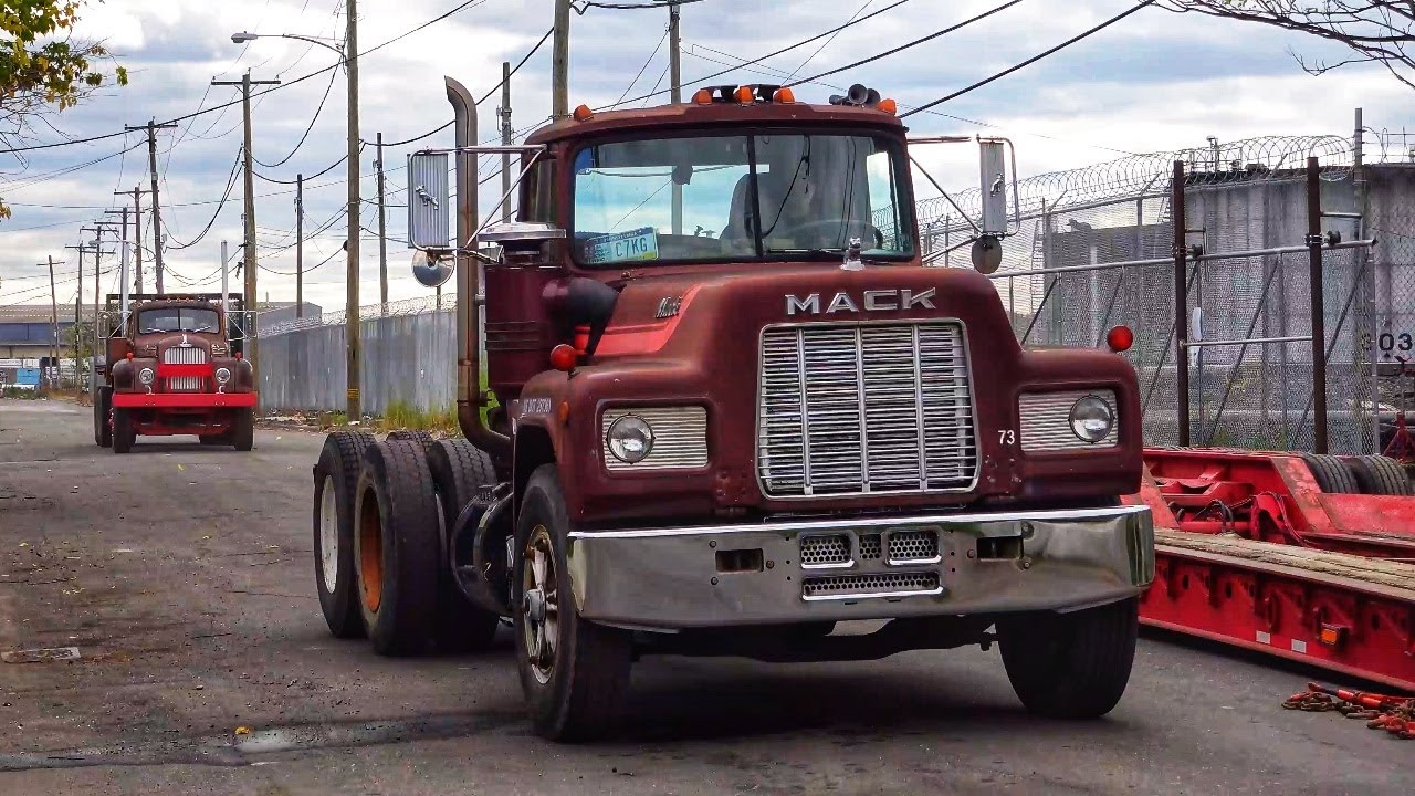 Some New OLD Trucks Coming To The Channel! #mack #trucks #shifting